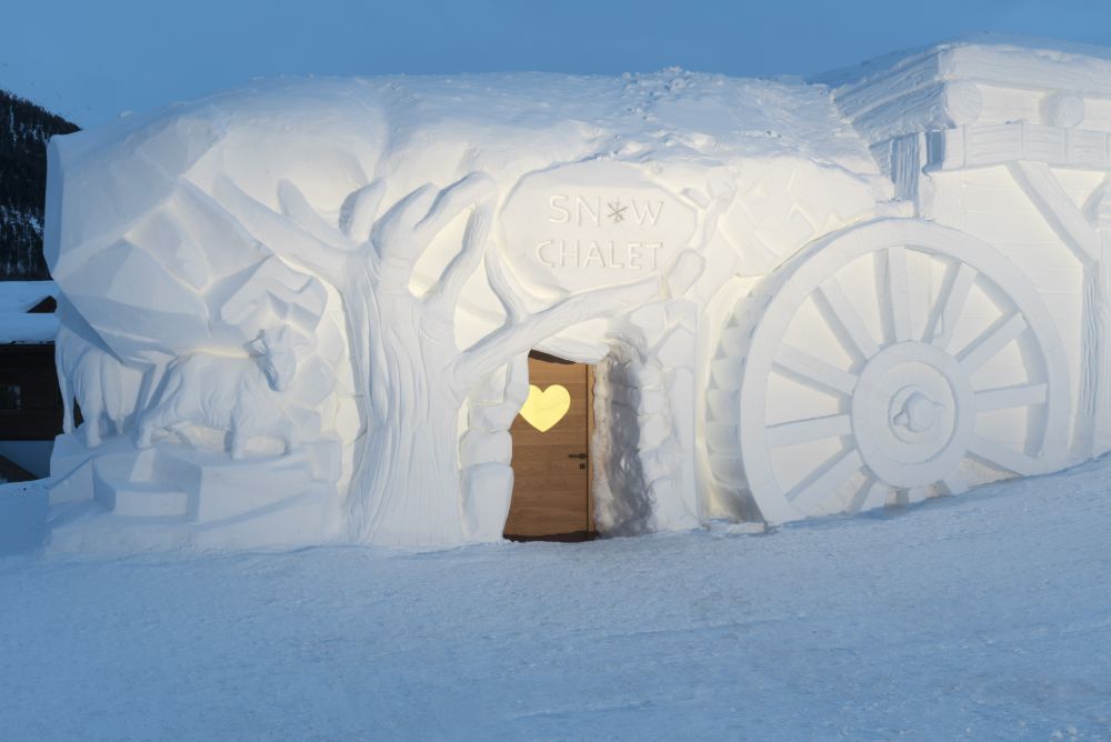 Lac-Salin_Snow-Chalet