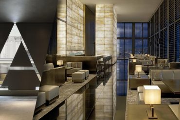 armani hotel milano