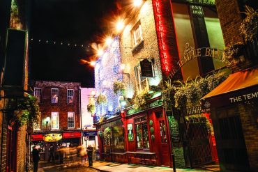 Lead The Temple Bar
