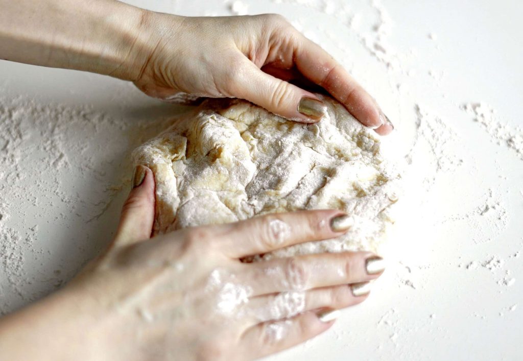 La ricetta dei Cornish Pasty: l'icona dello street food ...