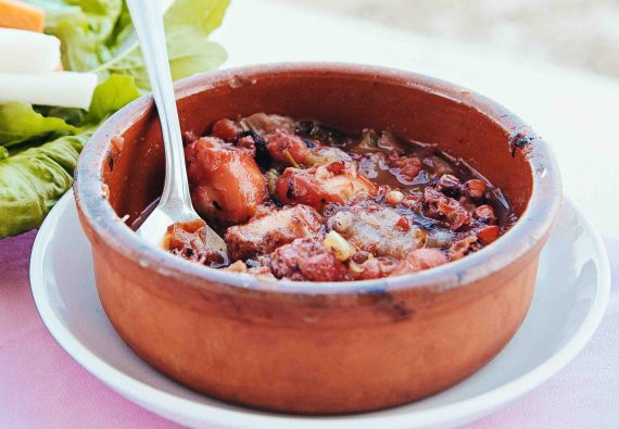polpo al vino grecia