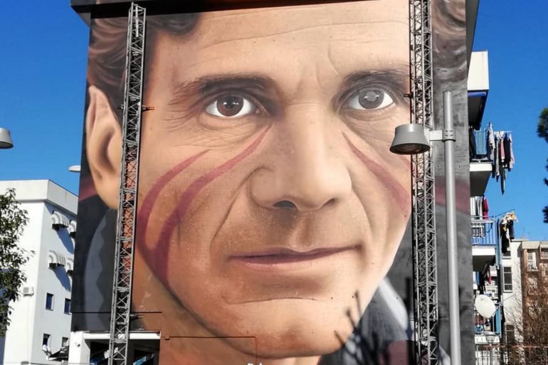 murales pasolini napoli scampia