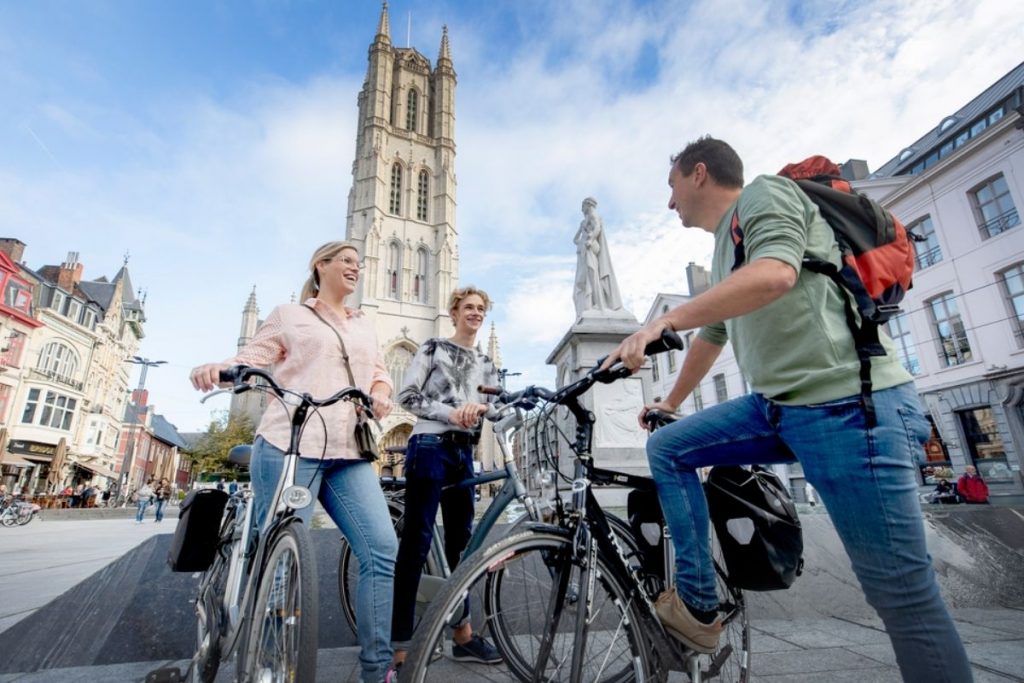 cicloturismo fiandre città d'arte