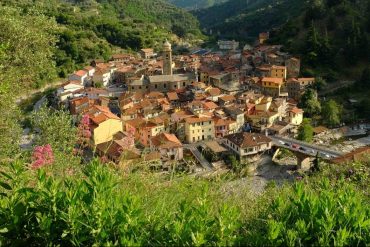 Bandiere Arancioni Badalucco