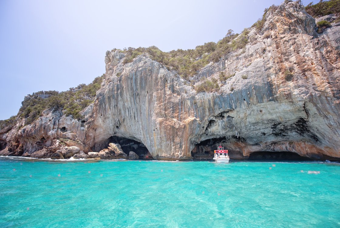 Triscovery barca Grotta del Bue Marino