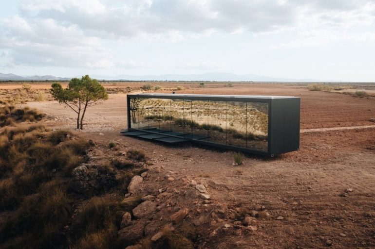capsule hotel district hive