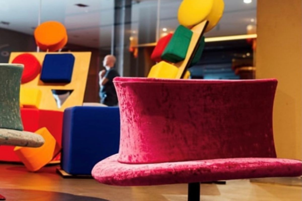 peek a boo mostra nhow milano