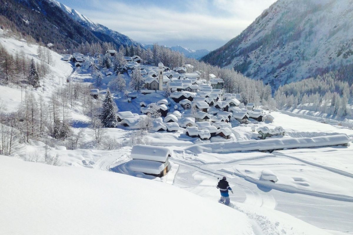 canton ticino bosco gurin