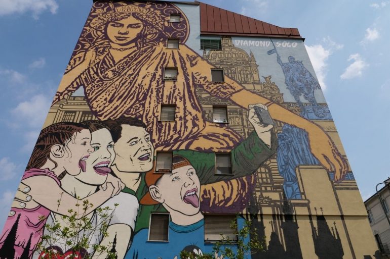 murales praga milano