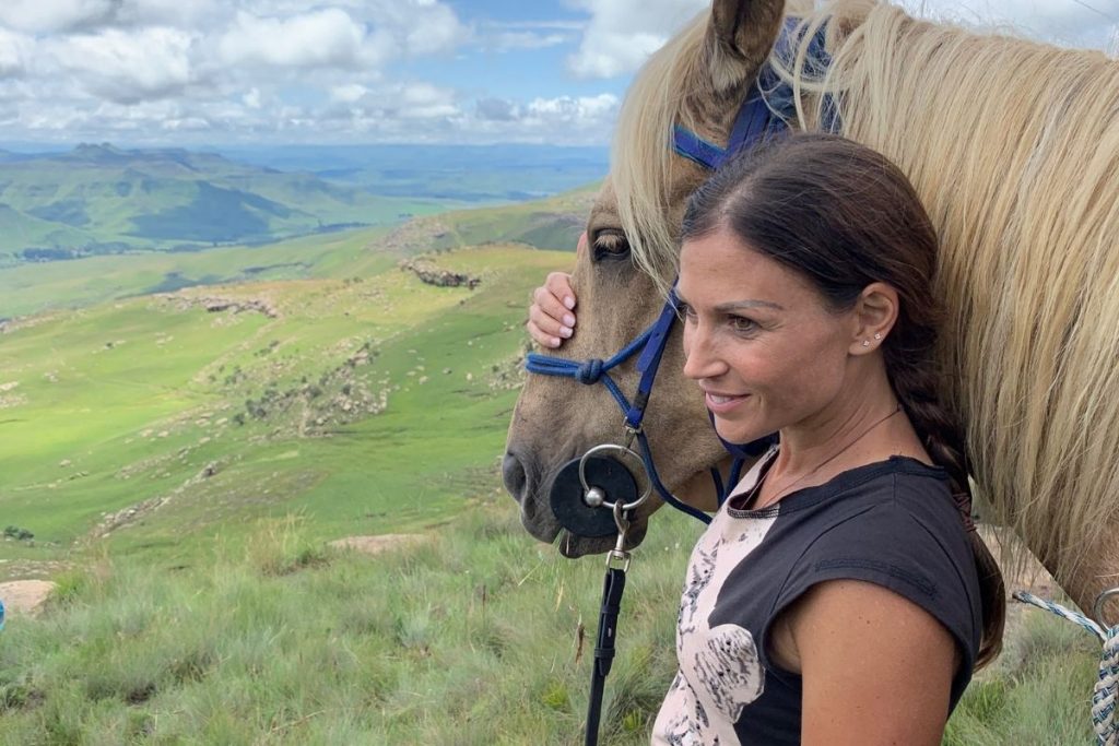 Sara Giavarini Go Horse