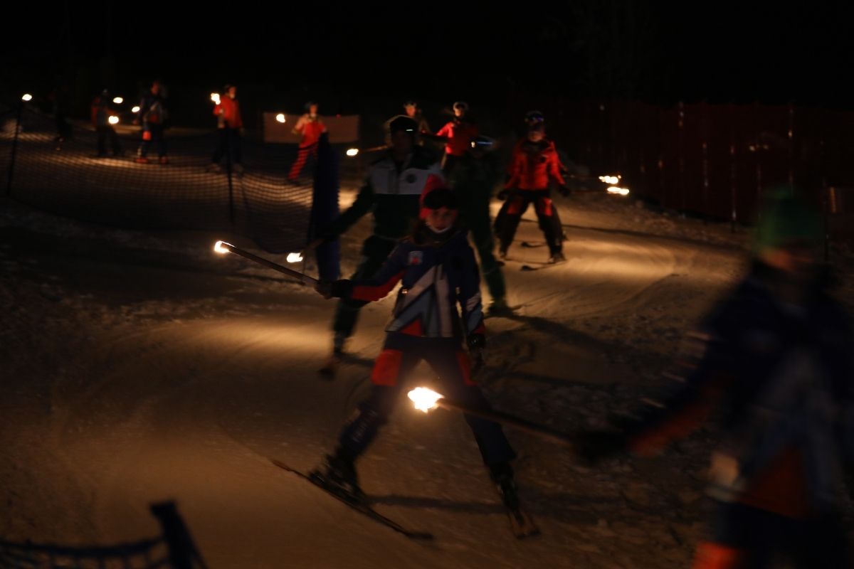 aprica by night