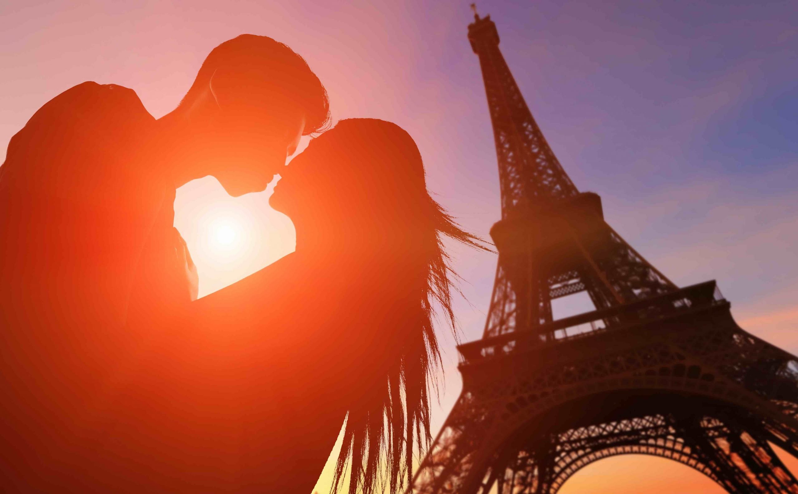 coppia parigi san valentino