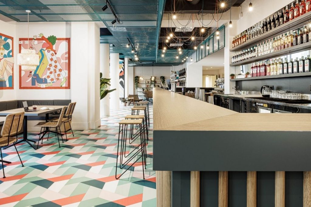 bar YellowSquare credits Iuri Niccolai