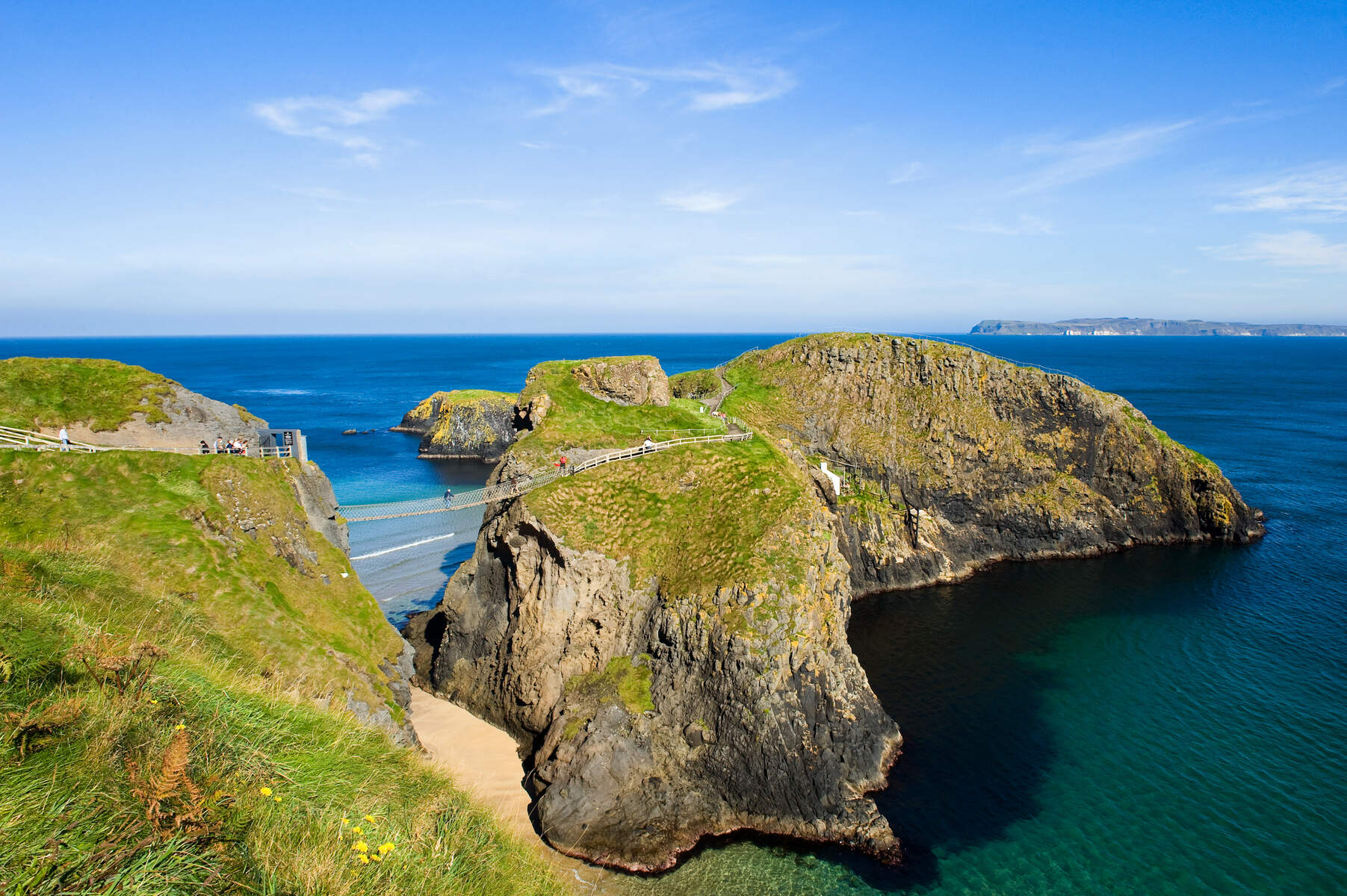 Carrick a Rede Rope Bridge