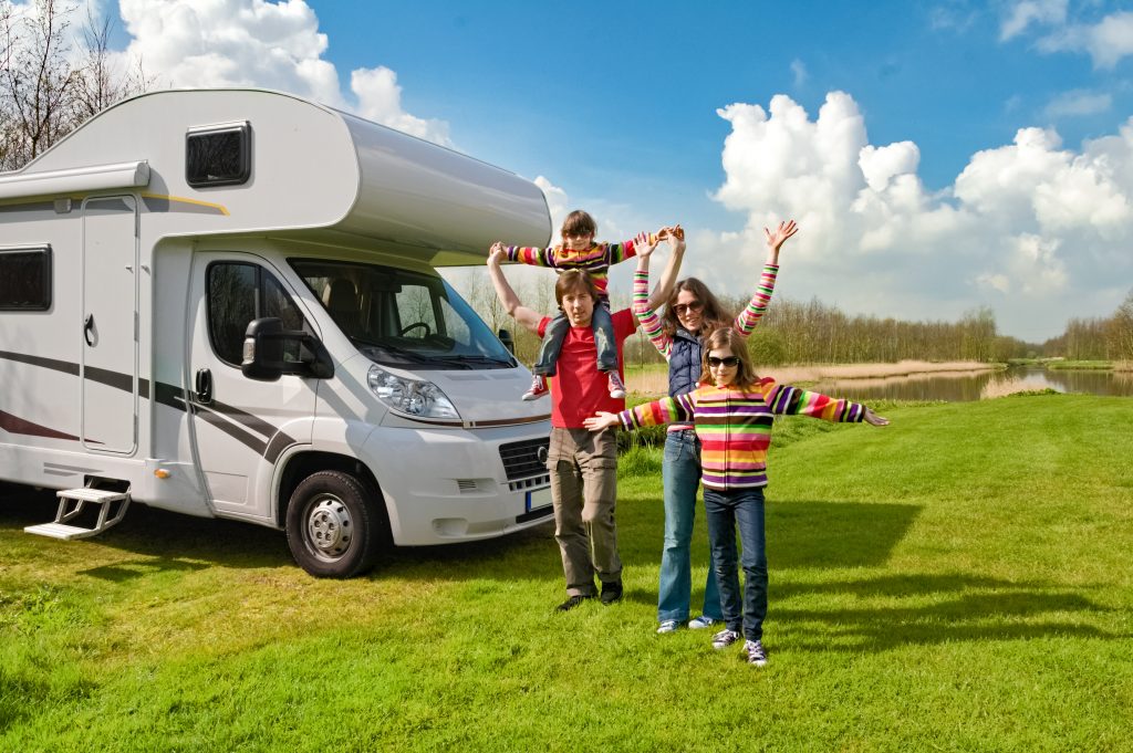 famiglia in camper