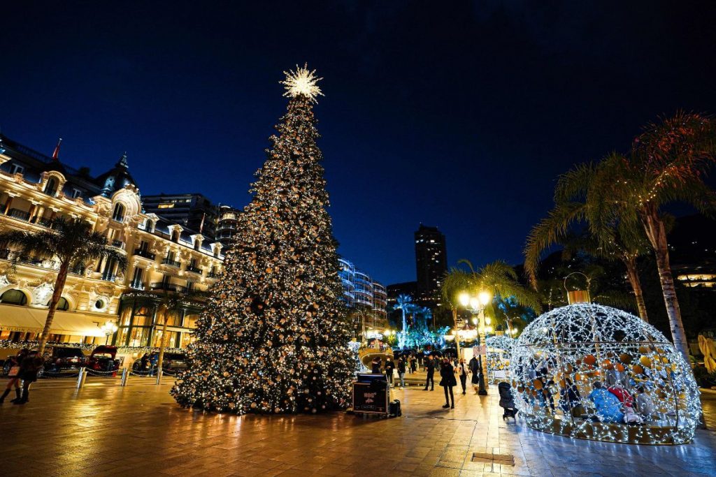 Joyeux No L A Montecarlo Che La Festa Glamour Abbia Inizio ViaggiOff Montecarlo A Natale 1024x683