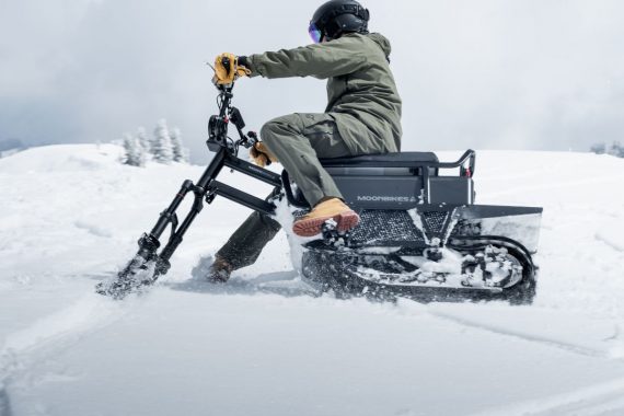 snow e-bikes