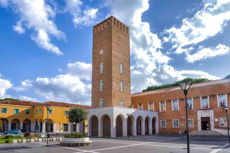 Città di fondazione, Pomezia