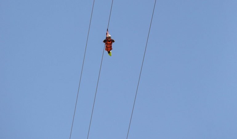zipline