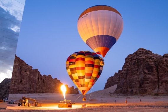 AlUla in mongolfiera