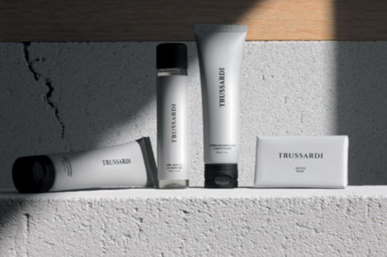 set di cortesia Trussardi