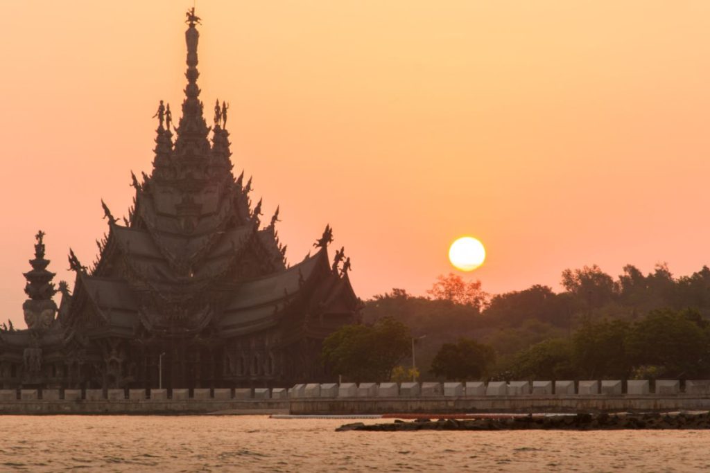 Santuario della verità, Thailandia