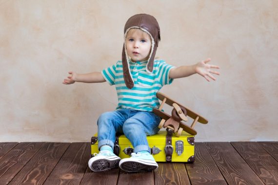 Viaggiare in aereo con i bambini