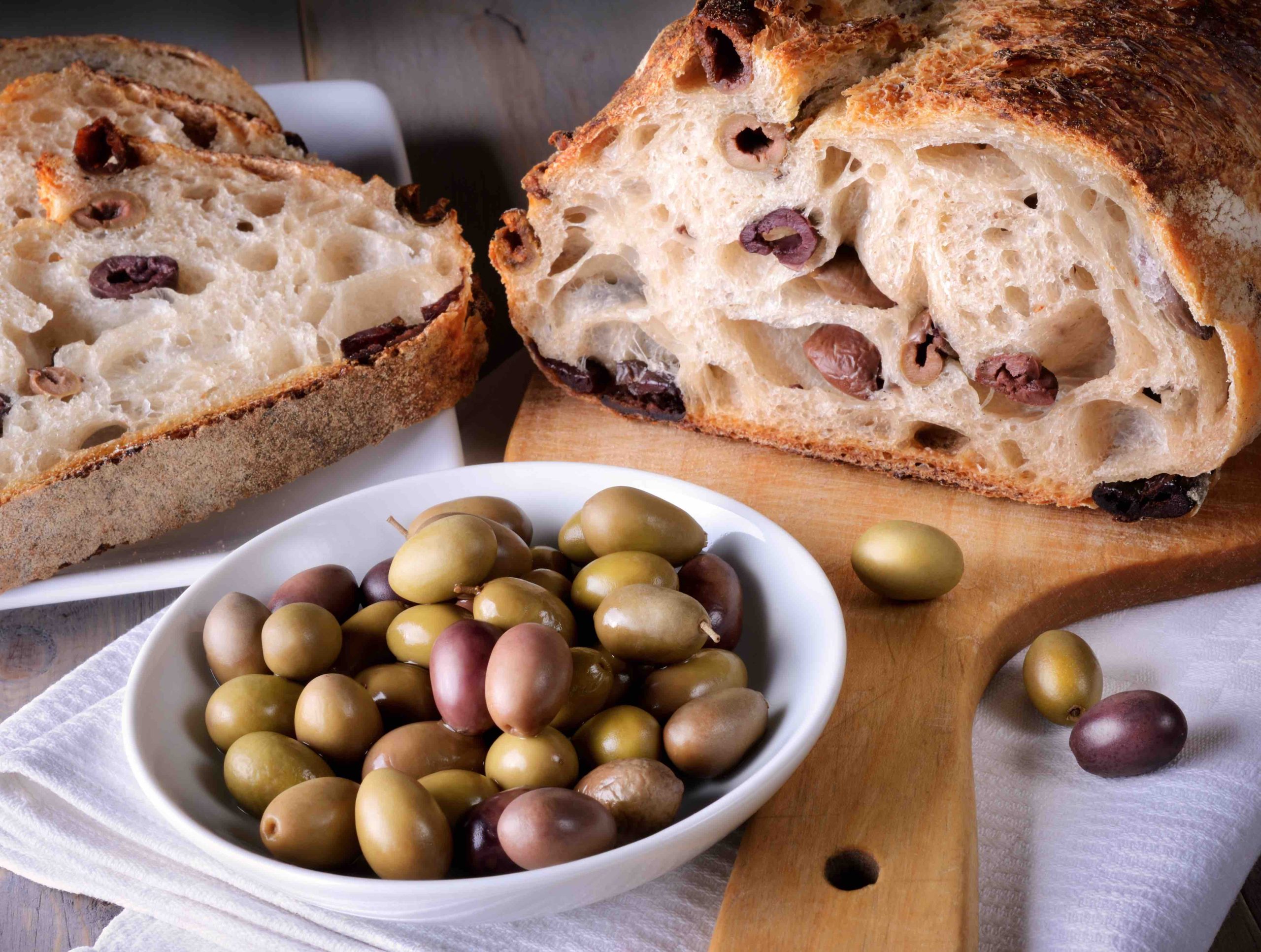 Pane alle olive taggiasche adobe