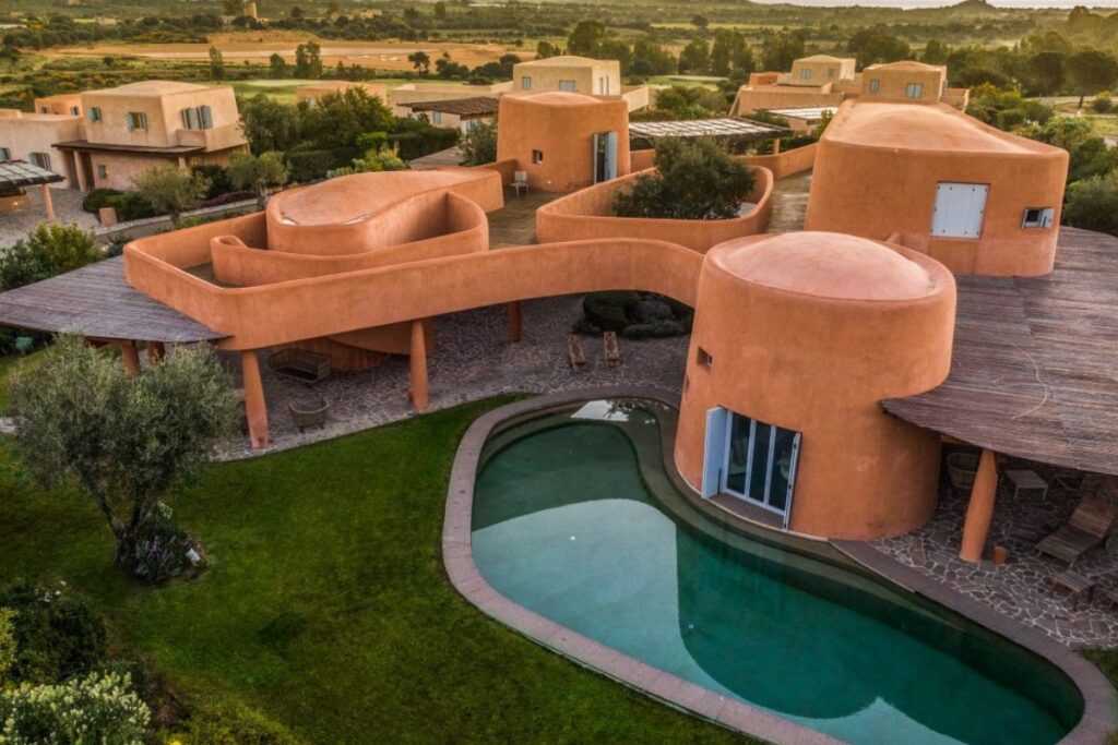 L’archistar Fuksas firma Is Molas, ville contemporanee nella natura della Sardegna