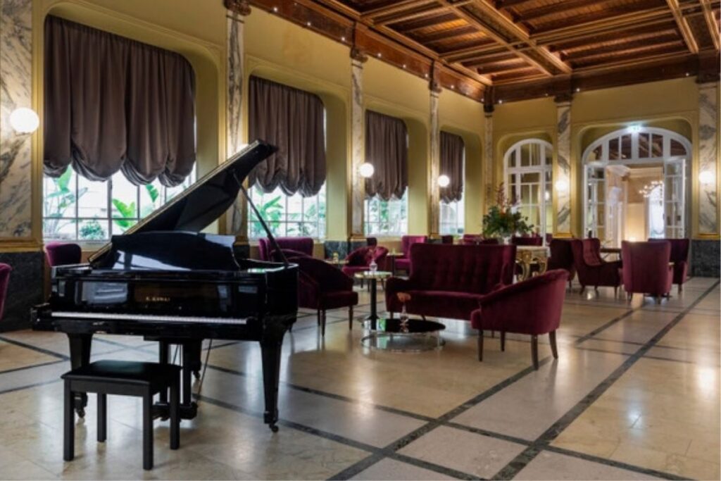 “Le stanze fatate”: Emma Dante al Grand Hotel et des Palmes di Palermo
